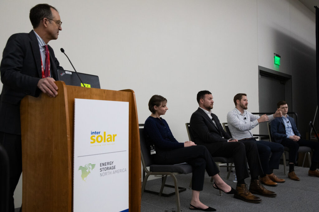 intersolar_san-diego-2025_day-2-46_54367350008_o