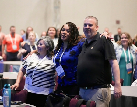 iofm-networking-cropped-6